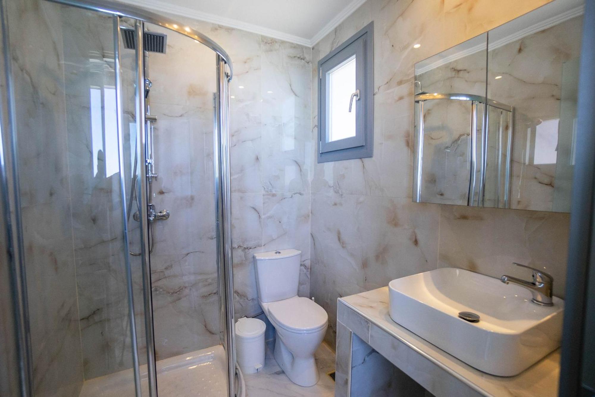 אליקס Golden Dolphin Studios & Apartments חדר תמונה